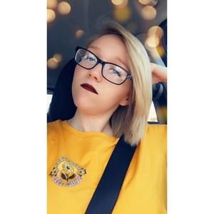 Meet your Posher, Krista